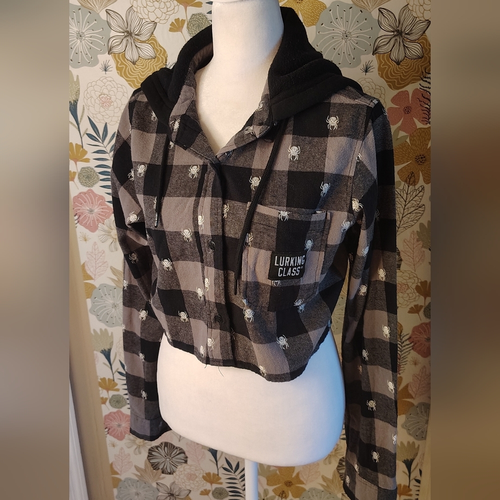 Lurking Class Black and Gray Checkered Cropped Hoodie With Skull Spiders Size M - Picture 9 of 10